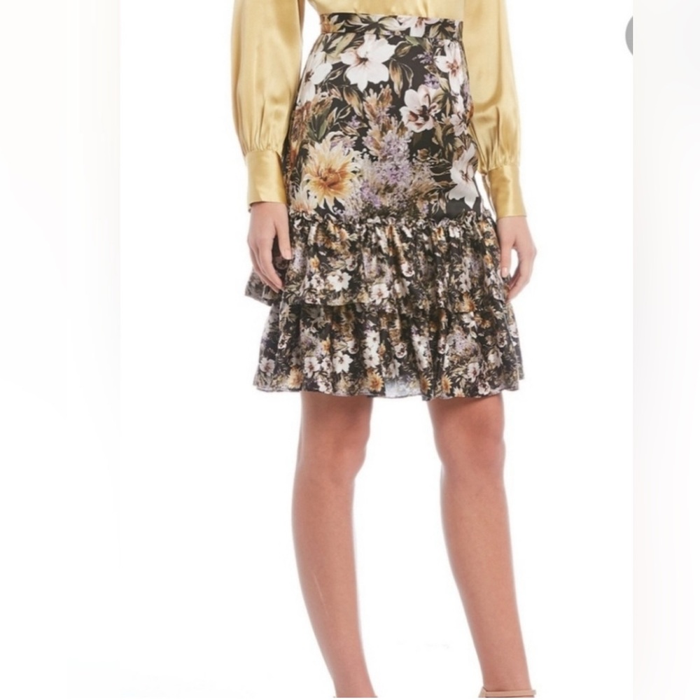 ANTONIO MELANI QUINN PRINT
SKIRT "BLACK DUSTY VELVET"
FLORAL